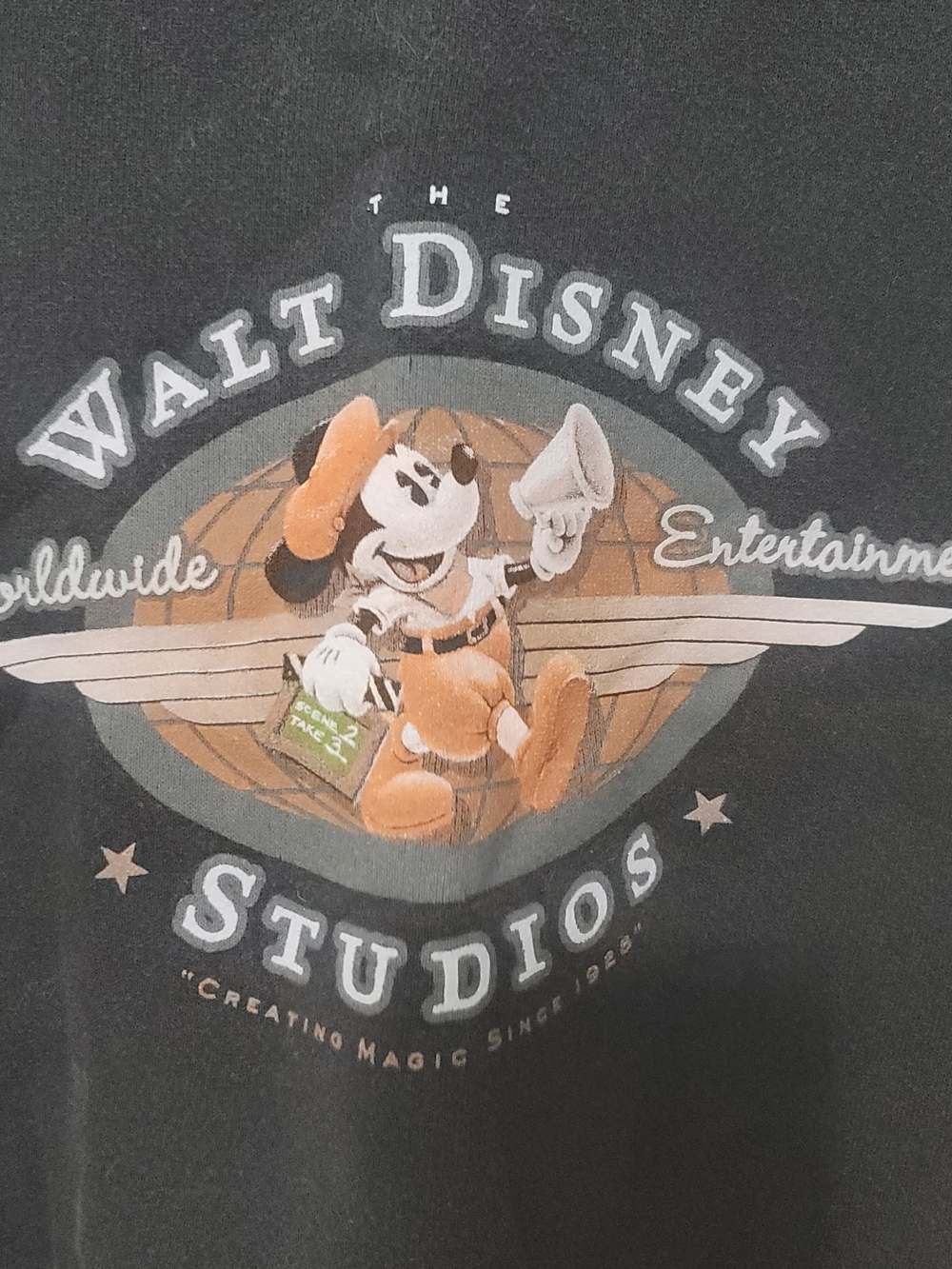 Disney Black Crewneck Sweatshirt with Mickey Studios Graphic Vintage - Picture 3 of 4